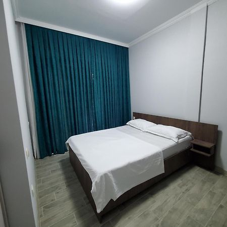 Flat in Batumi Hotell Eksteriør bilde
