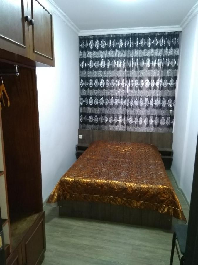 Flat in Batumi Hotell Eksteriør bilde